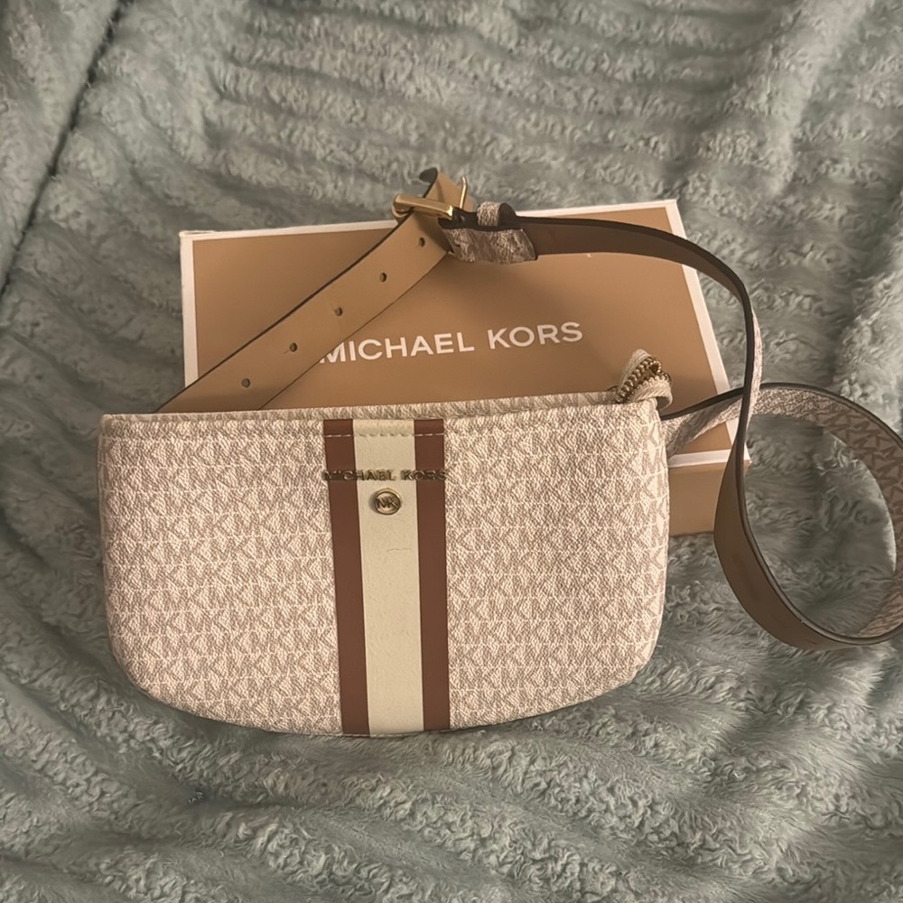 Michael Kors Cream and Brown Crossbody Bag